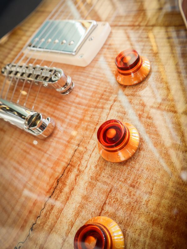 Cream T Aurora Custom Naked Whisker Burst – Bild 9
