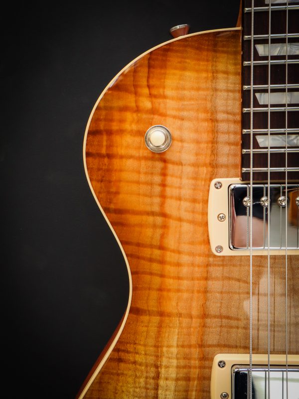 Cream T Aurora Custom Naked Whisker Burst – Bild 5