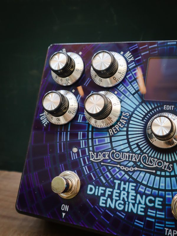 Laney Black Country Customs The Difference Engine Delay – Bild 4