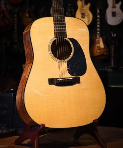 Martin D-18 Golden Era
