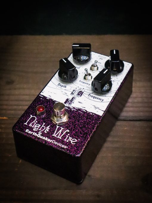 EarthQuaker Devices Night Wire Harmonic Tremolo – Bild 3