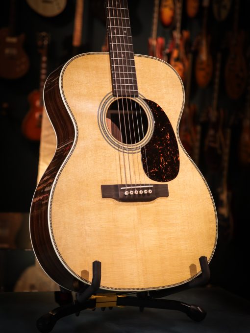 Martin OOO-28