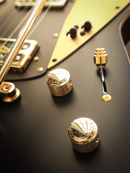 Duesenberg The Falken Matte Black & Gold – Bild 9