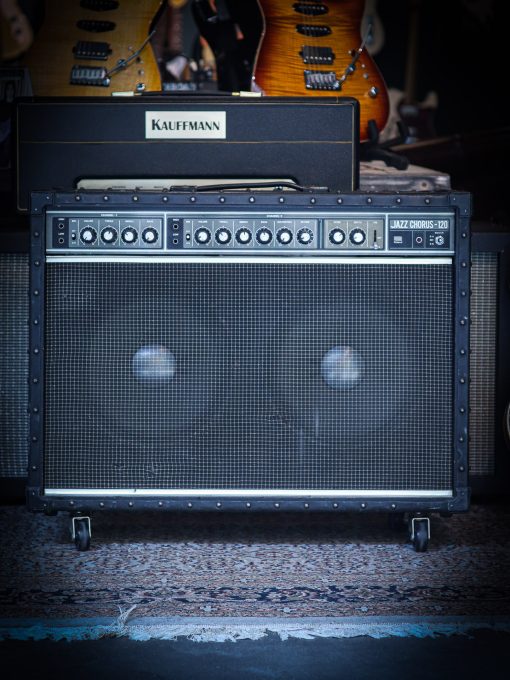 Roland JC-120 (Used)