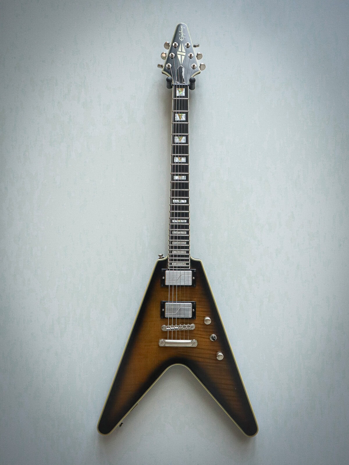 Epiphone Flying V Prophecy Yellow Tiger Aged Gloss (Pre-Owned) – Bild 2