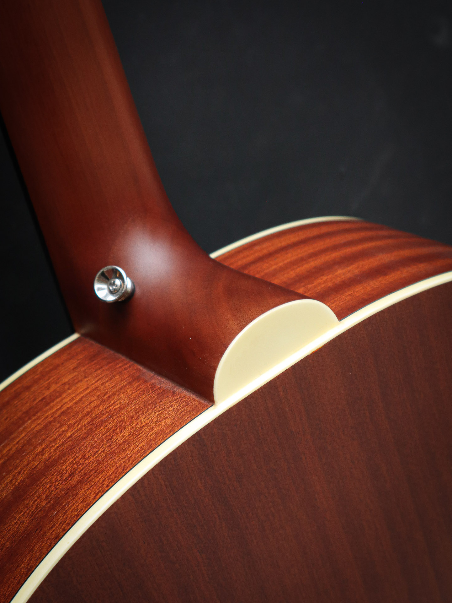 Guild B240E Pre-Owned – Bild 16