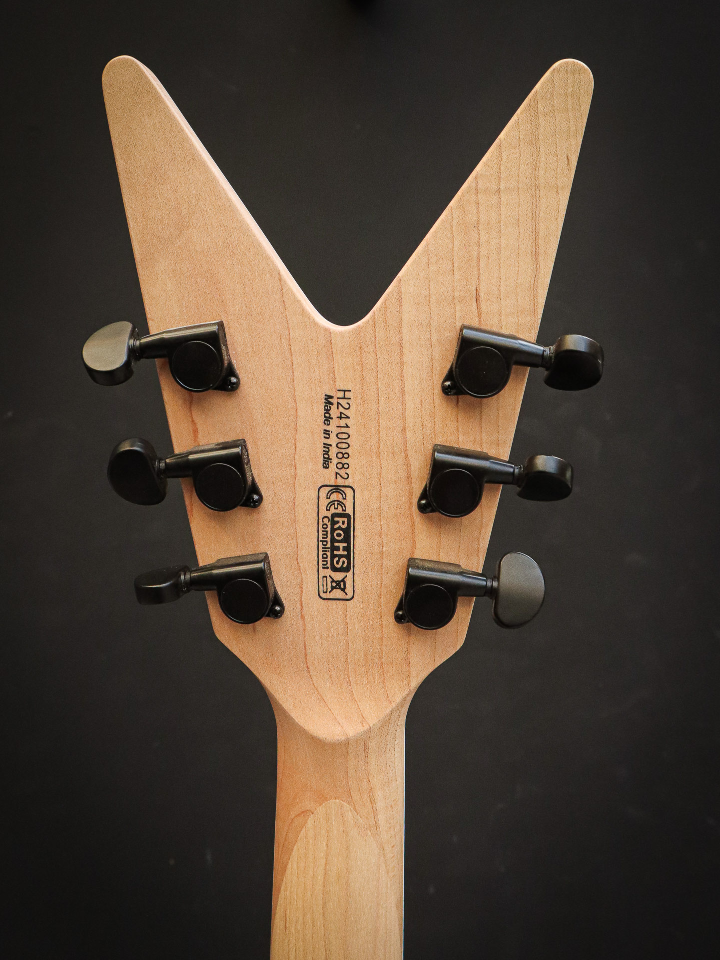 Dean ML X Quilt Maple Trans Brazilia – Bild 11