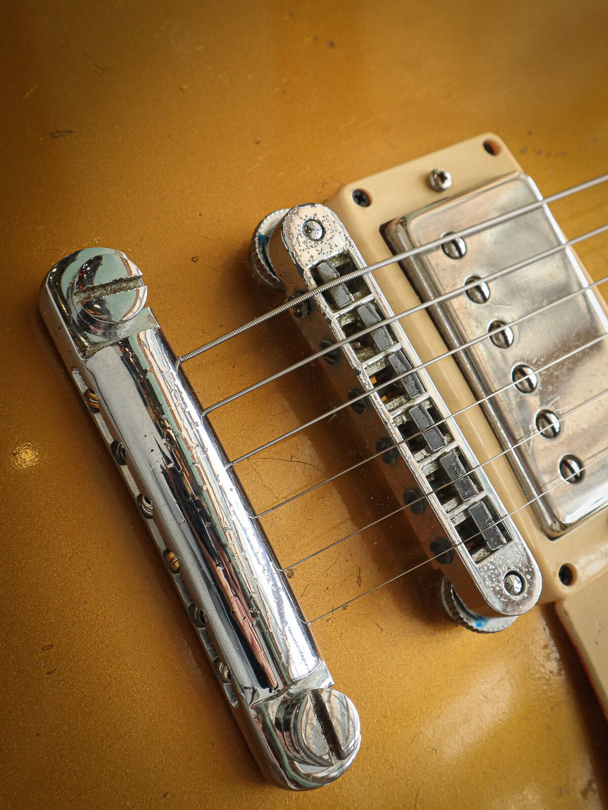 1975 Gibson Les Paul Deluxe Gold Top Pre-Owned – Bild 9