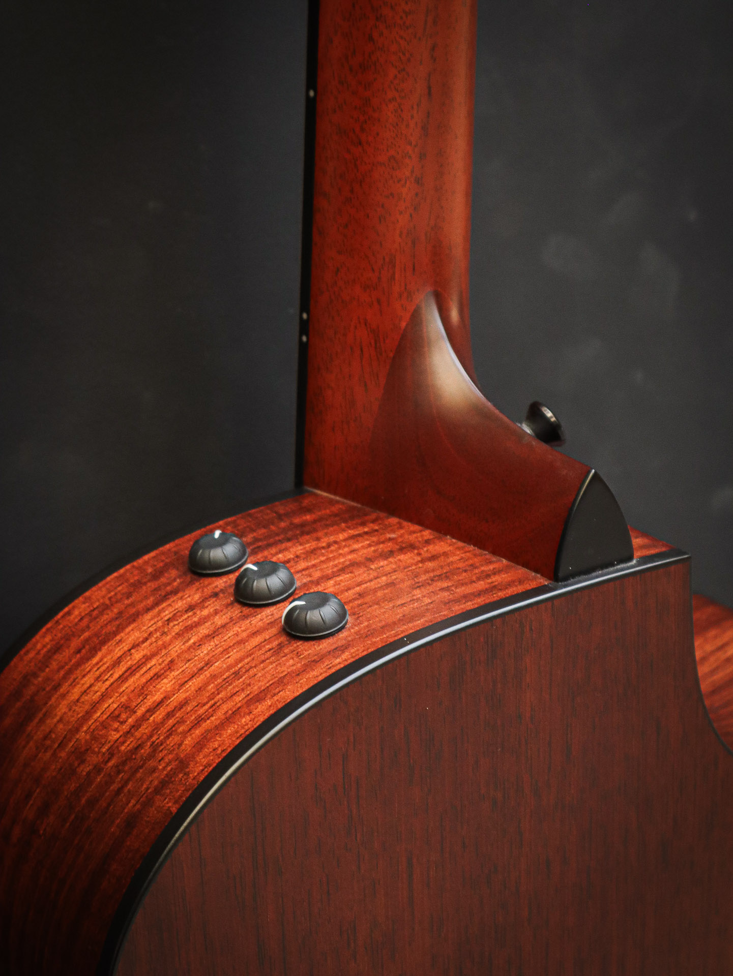 Taylor 324ce Lefty Pre-Owned – Bild 14