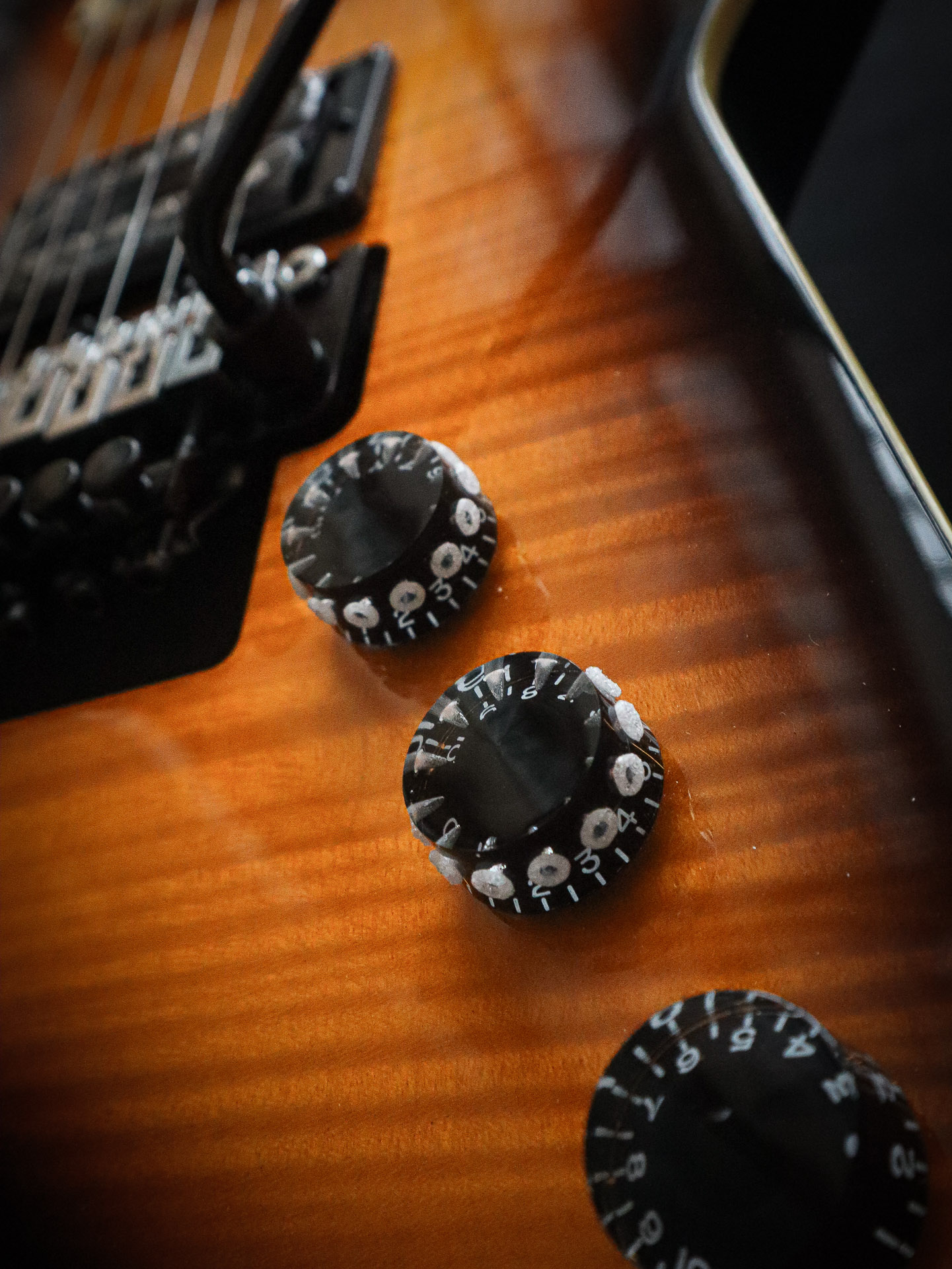 Dean Dimebag ML Far Beyond Driven + case – Bild 9