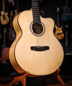 Dowina Acero JCE with LR Baggs Pre-Owned