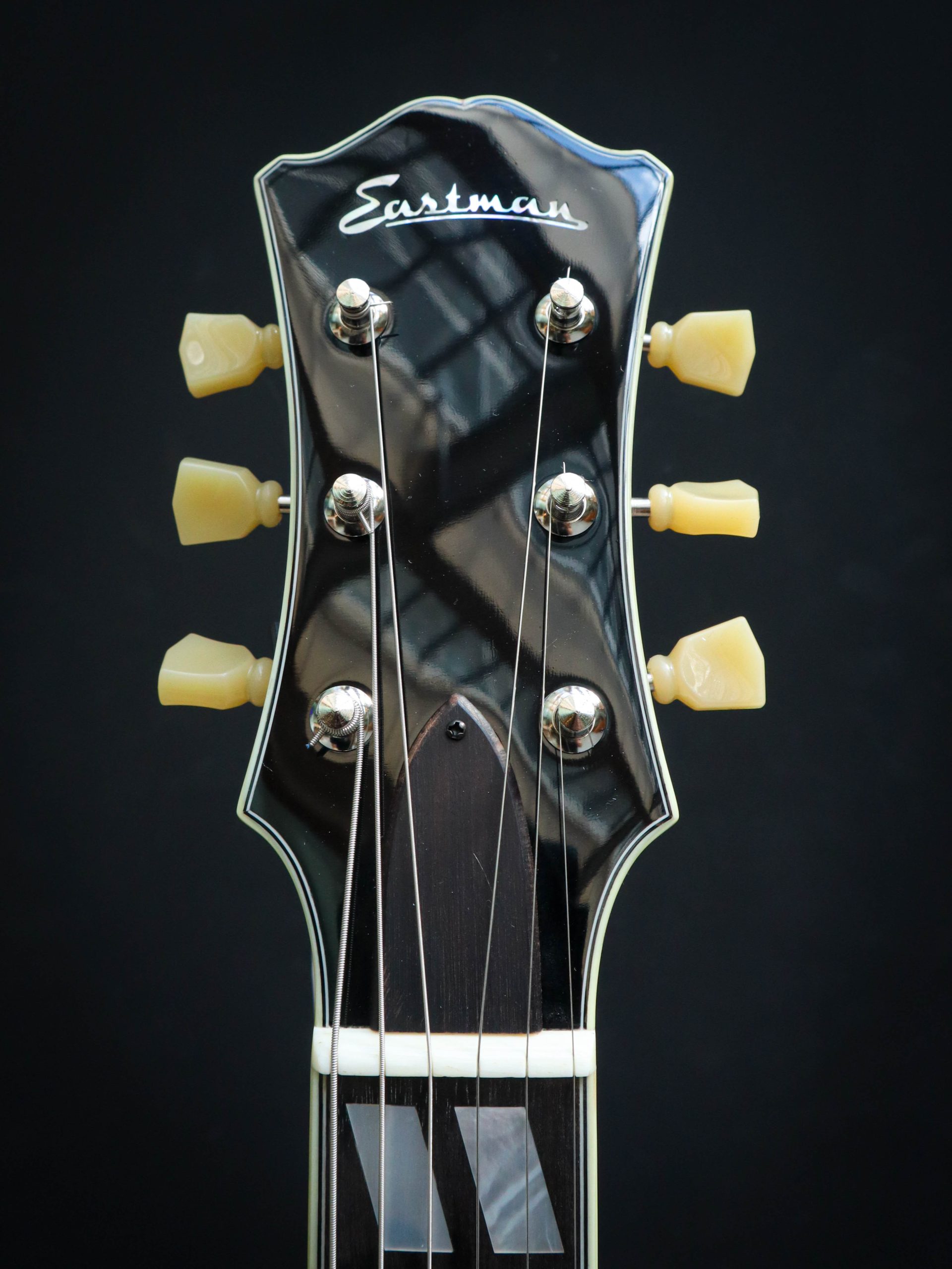 Eastman T486B Red – Bild 11