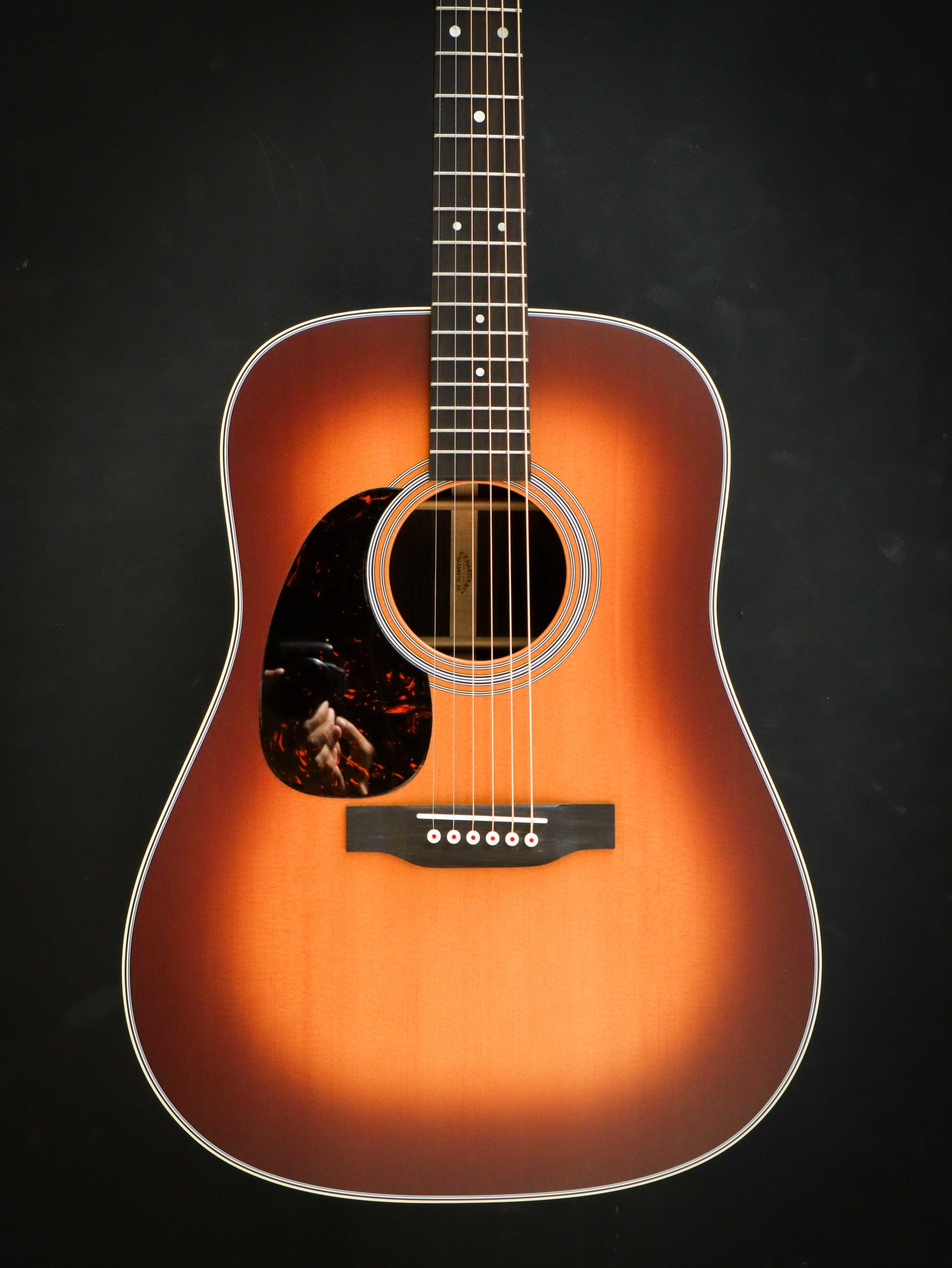 Martin D28 Amberburst Lefty 2023 Pre-Owned – Bild 3