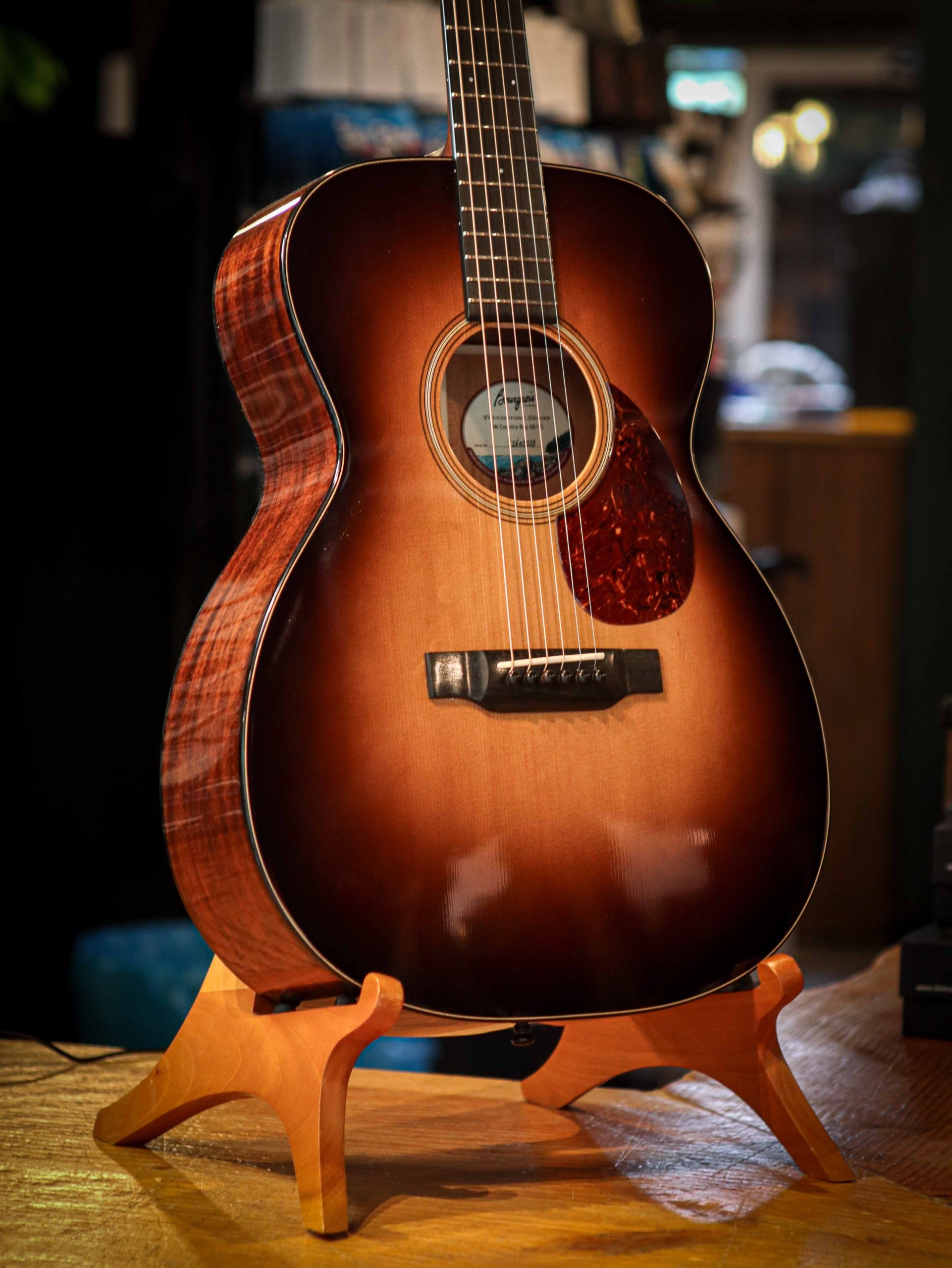 Bourgeois Touchstone Series OM Country Boy Sunburst