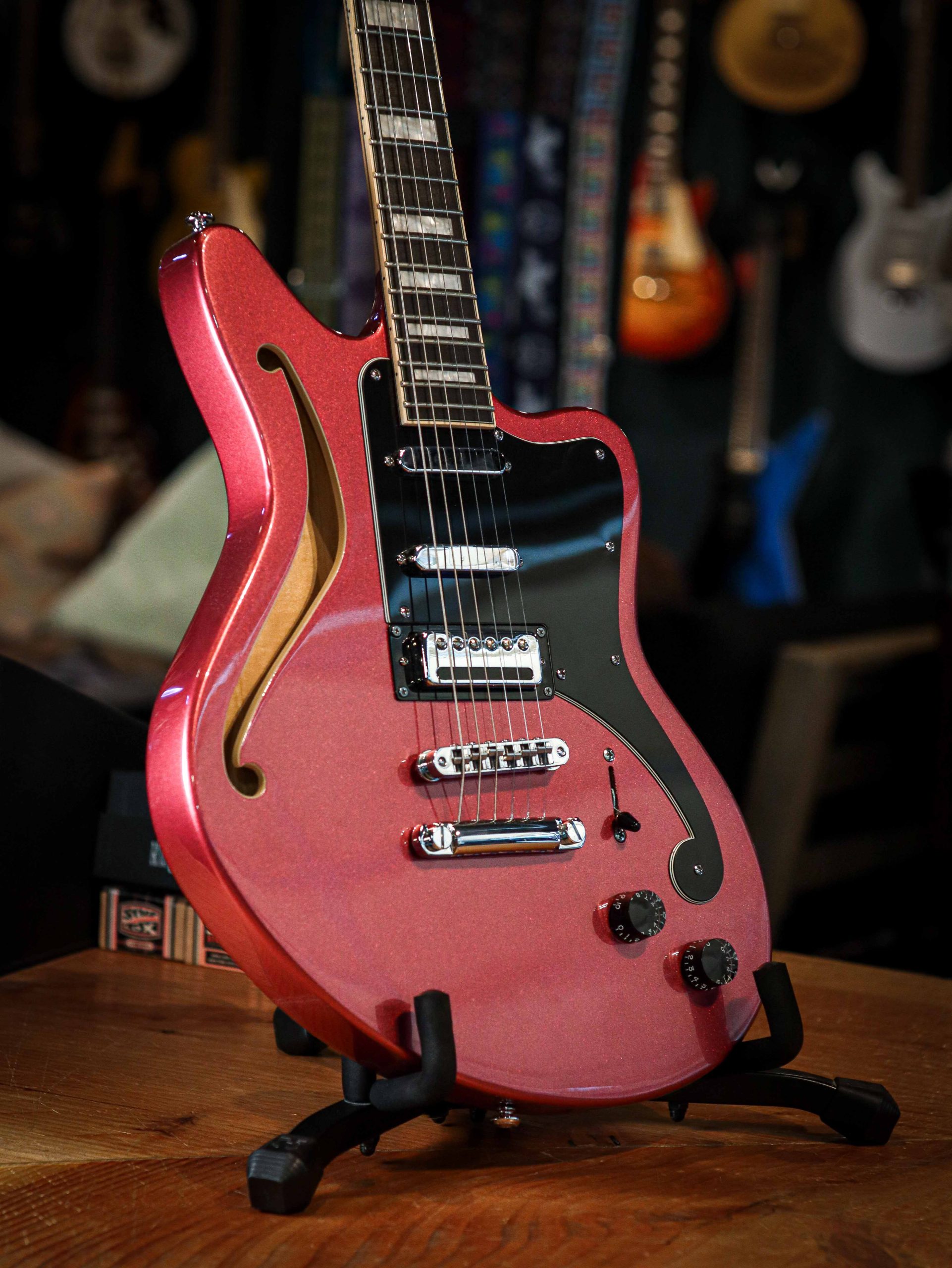 Dangelico Premier Bedford SH Oxblood Pre-Owned